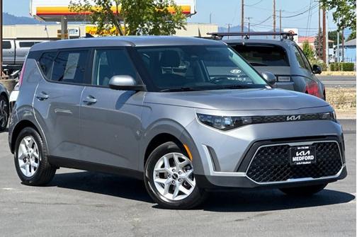 2024 Kia Soul LX