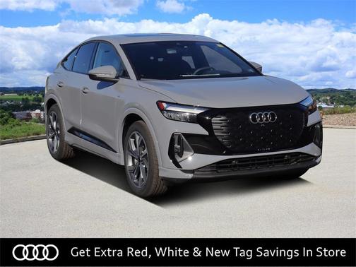 2025 Audi Q4 e-tron 55 quattro Premium