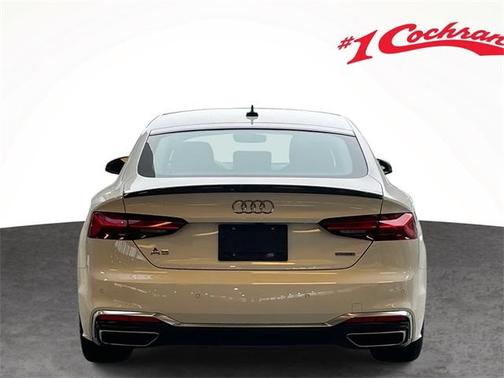 2023 Audi Q7 55 Premium Plus