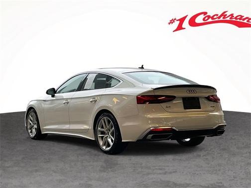 2023 Audi Q7 55 Premium Plus