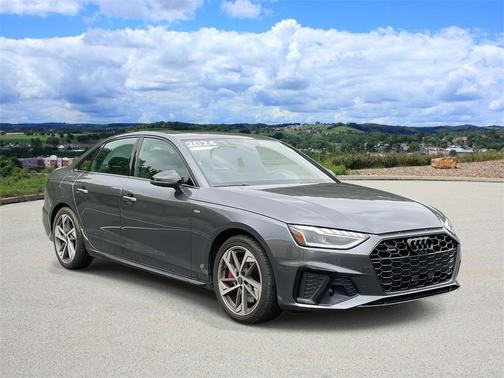2024 Audi A4 45 S line quattro Premium
