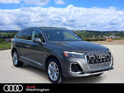 2025 Audi Q7 55 Premium Plus