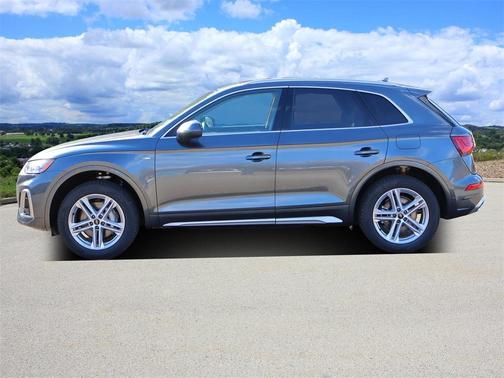 2025 Audi Q5 55 S line quattro Premium