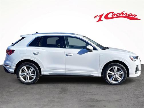 2023 Audi Q3 45 S line Premium