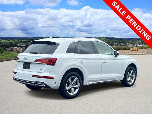 2024 Audi Q5 40 Premium