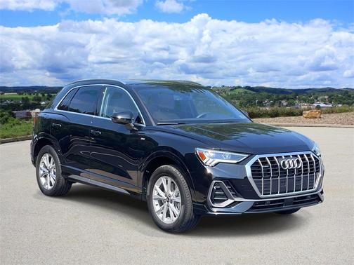2024 Audi Q3 45 S line Premium