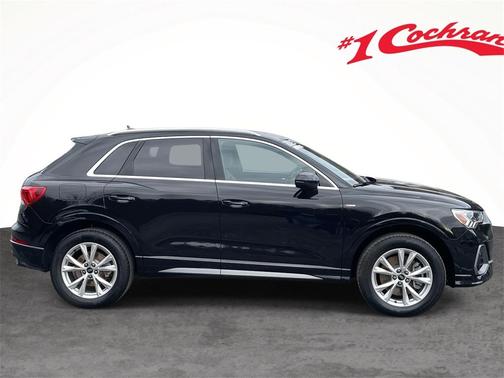 2025 Audi Q3 45 S line Premium