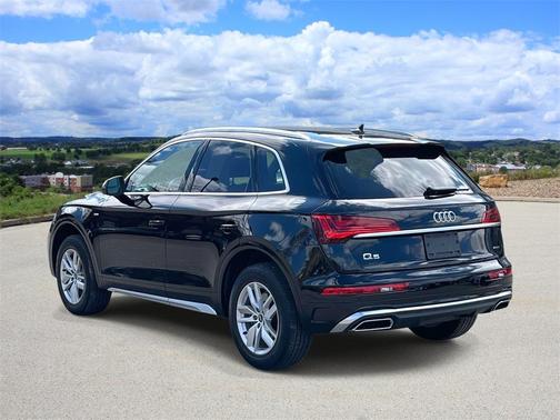 2023 Audi Q5 45 S line quattro Premium