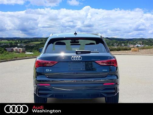 2025 Audi Q3 45 S line Premium