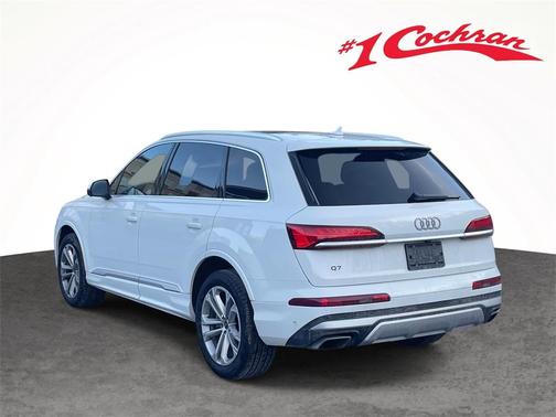2025 Audi Q7 55 Premium Plus