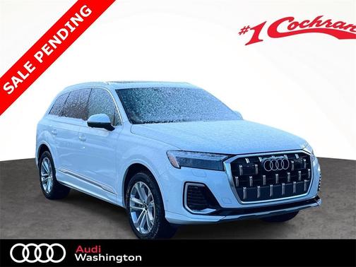 2025 Audi Q7 55 Premium Plus