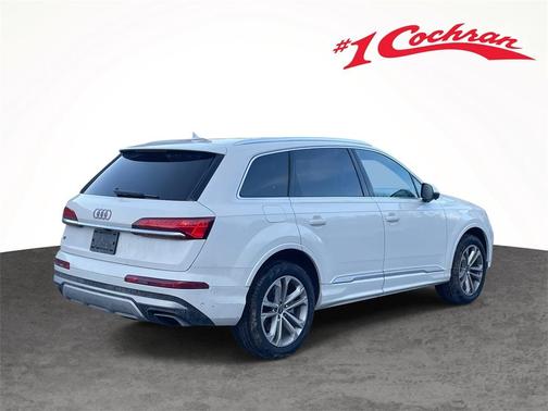 2025 Audi Q7 55 Premium Plus