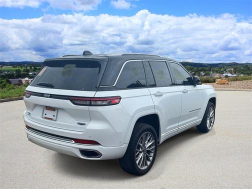 2022 Jeep Grand Cherokee 4xe Summit