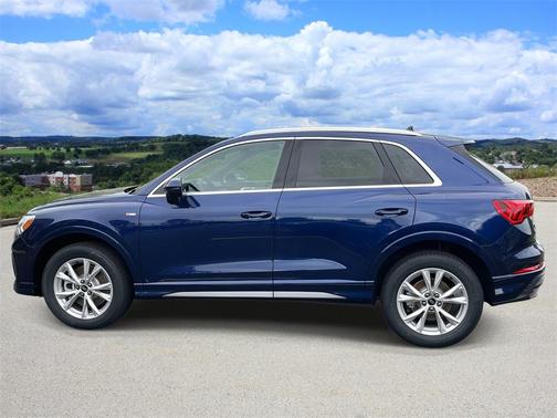 2025 Audi Q3 45 S line Premium