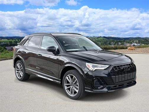 2025 Audi Q3 45 S line Premium