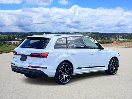 2023 Audi Q7 55 Prestige