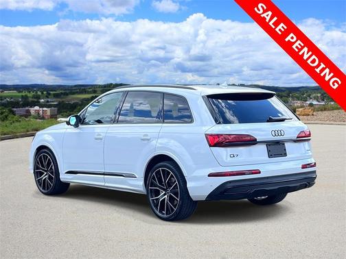 2023 Audi Q7 55 Prestige