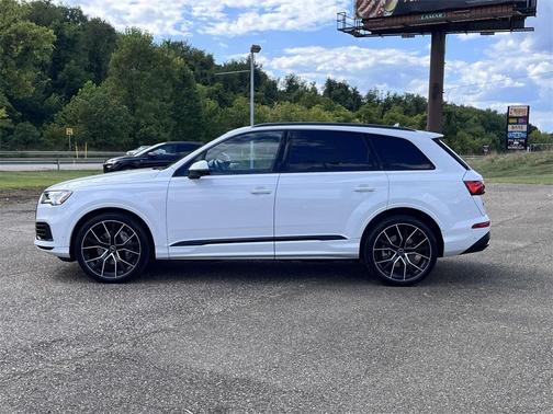 2023 Audi Q7 55 Prestige