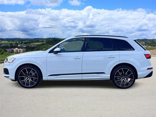 2023 Audi Q7 55 Prestige