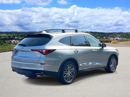 2022 Acura MDX Advance