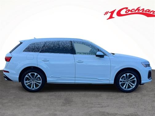 2025 Audi Q7 55 Premium Plus