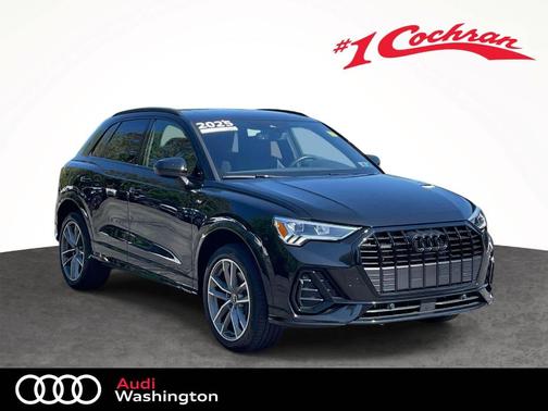 Mythos Black Metallic 2025 Audi Q3 45 S line Premium