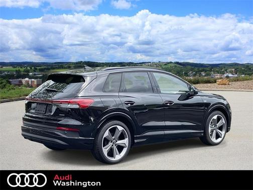 2025 Audi Q4 e-tron 55 quattro Premium
