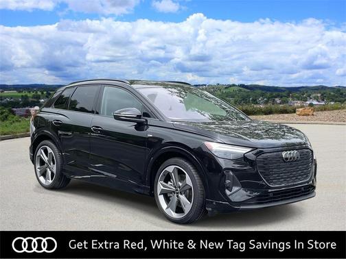 2025 Audi Q4 e-tron 55 quattro Premium