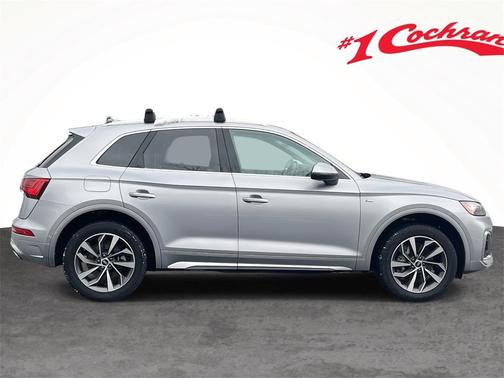2023 Audi Q5 45 S line quattro Premium