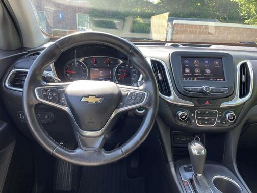Summit White 2020 Chevrolet Equinox 1LT