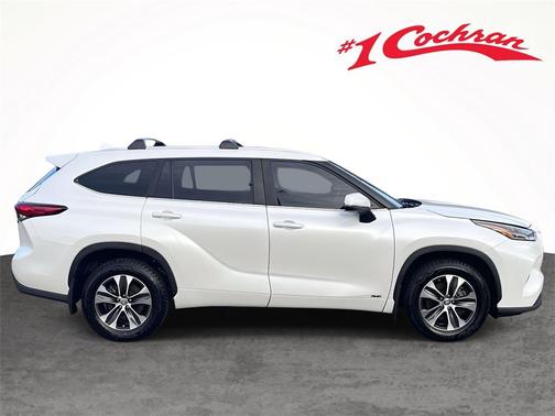 2023 Toyota Highlander Hybrid XLE