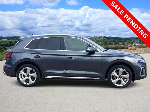2022 Audi Q5 45 S line quattro Premium