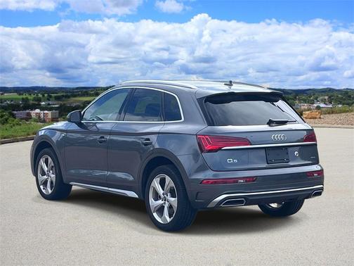 2022 Audi Q5 45 S line quattro Premium