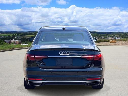 2022 Audi A4 40 Premium Plus