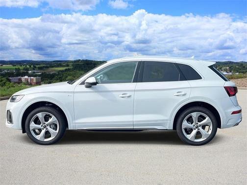 2025 Audi Q5 45 S line quattro Premium