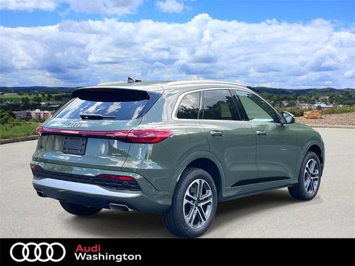 2025 Audi Q5 2.0T quattro Premium