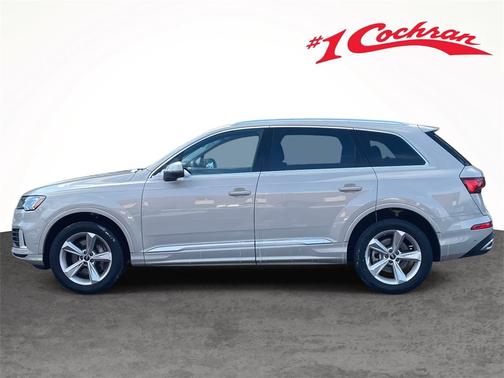 2024 Audi Q7 45 Premium Plus