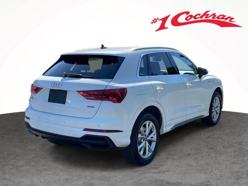 Arkona White 2024 Audi Q3 45 S line Premium