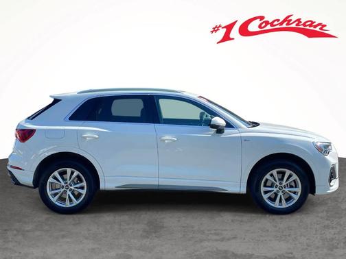 Arkona White 2024 Audi Q3 45 S line Premium