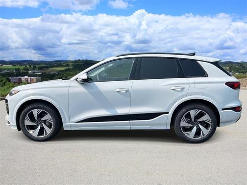 2025 Audi Q6 e-tron Premium