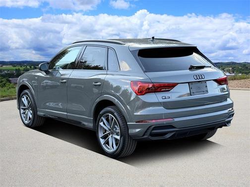 2025 Audi Q3 45 S line Premium