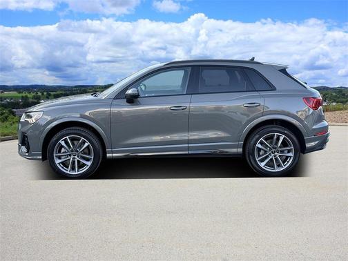 2025 Audi Q3 45 S line Premium