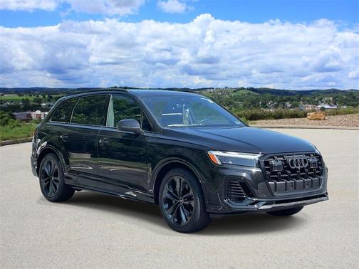 2025 Audi Q7 55 Premium Plus