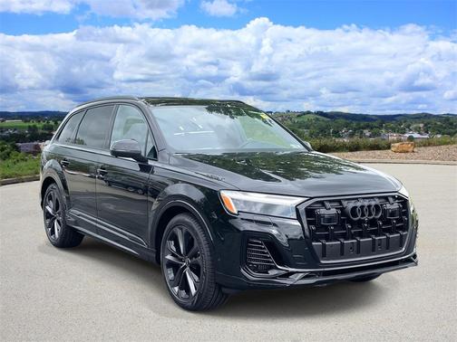 2025 Audi Q7 55 Premium Plus