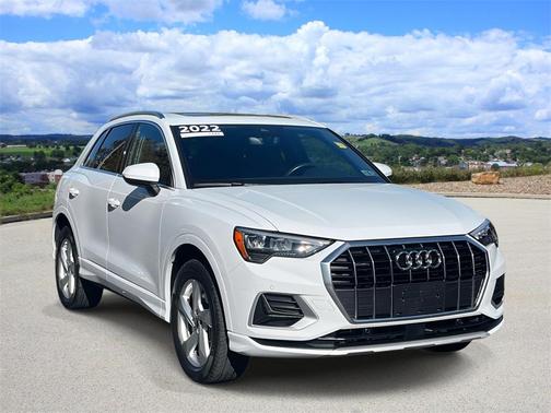 2022 Audi Q3 40 Premium