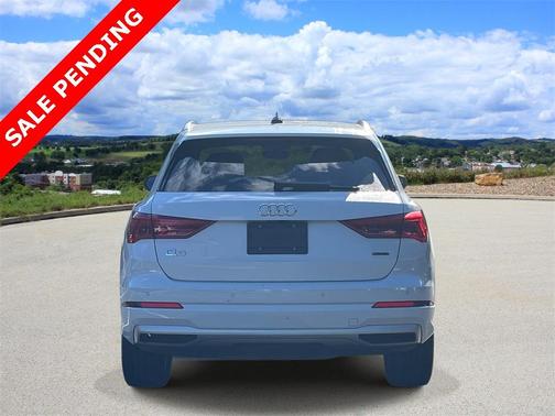 2022 Audi Q3 40 Premium