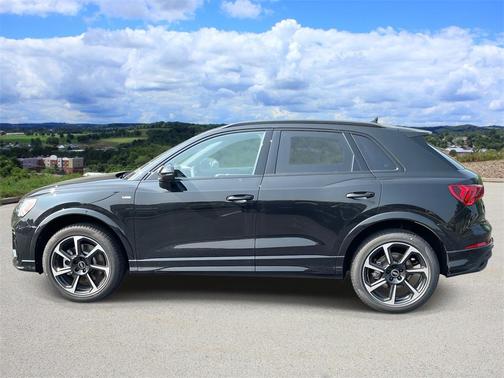 2025 Audi Q3 45 S line Premium
