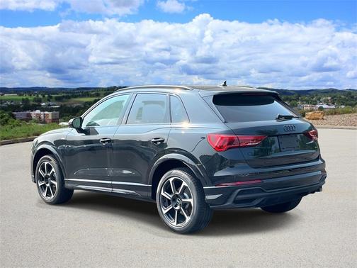 2025 Audi Q3 45 S line Premium
