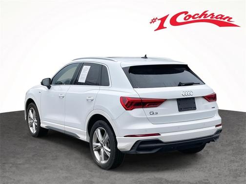 2024 Audi Q3 45 S line Premium