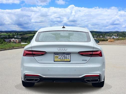 2024 Audi Q5 e 55 S line quattro Premium